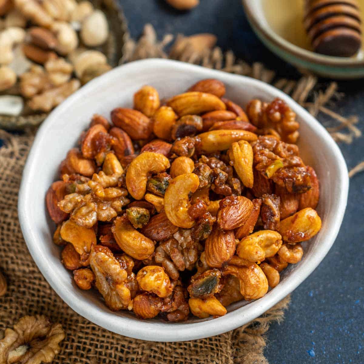Honey Nuts/হানিনাট (৮০০গ্রাম)